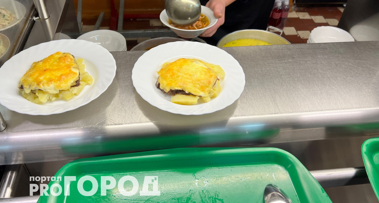 Сейчас всех воротит, а в СССР считалось деликатесом: 7 советских блюд, от которых современным людям становится не по себе