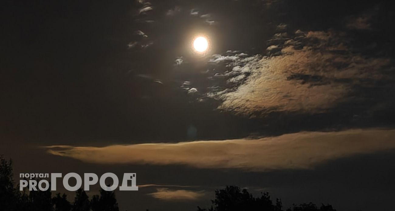 Жители Чувашии смогут увидеть суперлуние невооруженным глазом
