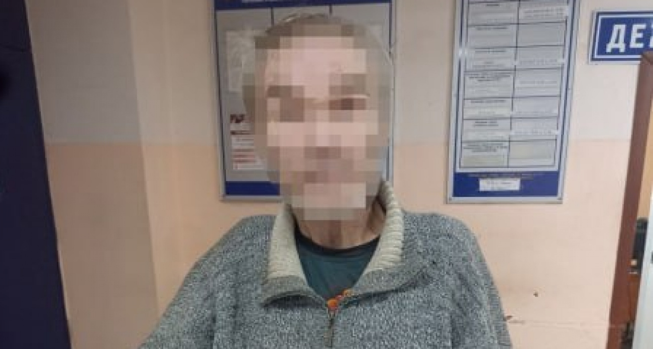 Полицейские задержали пьяного с детской площадки, на которого жаловались жители Чебоксар