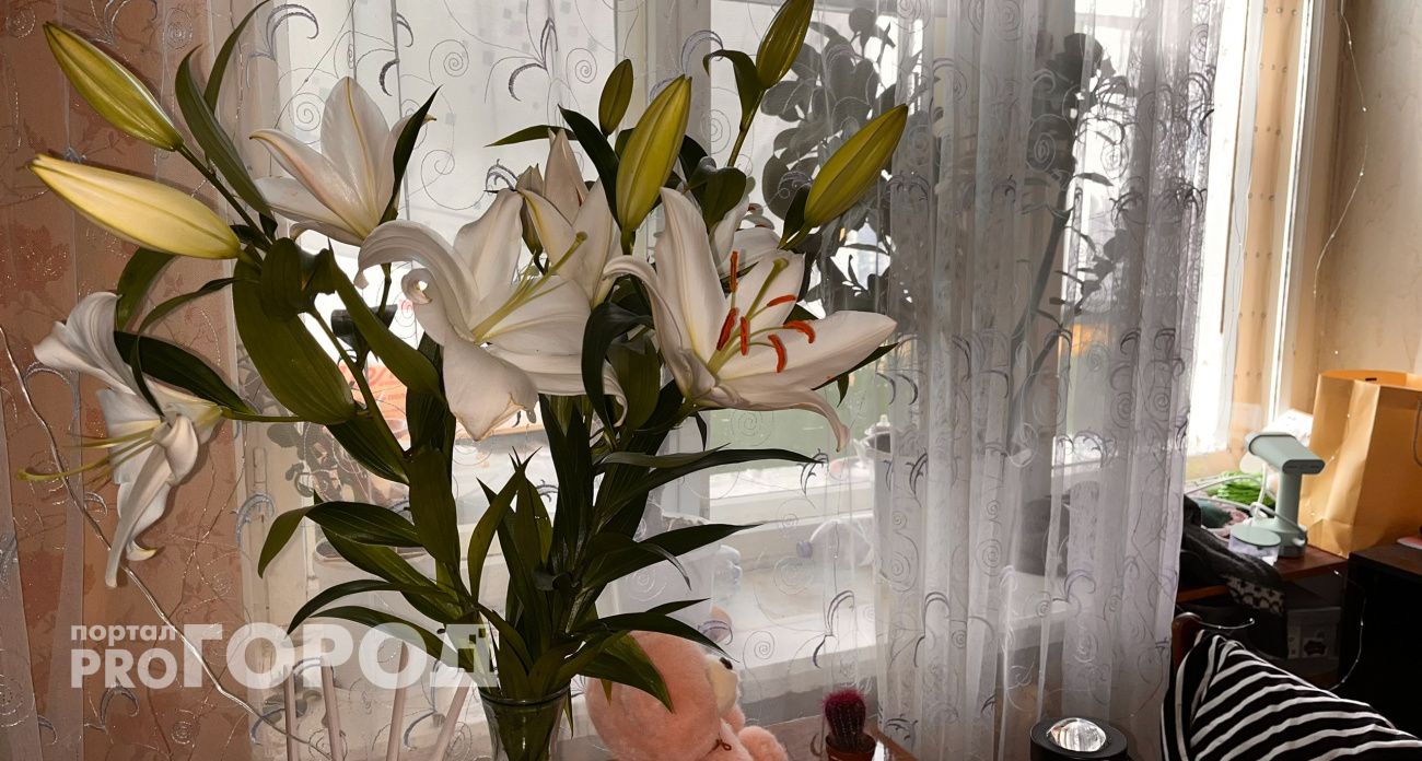 Жительница Чебоксар лишилась 500 тысяч рублей из-за букета цветов