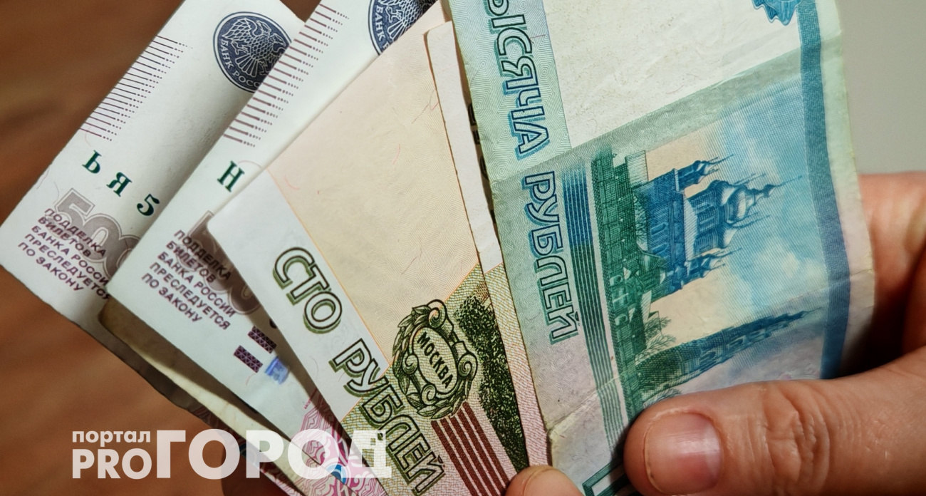 Россияне поголовно попадают в новую "пирамиду" и теряют деньги: предлагают выиграть в лотерее