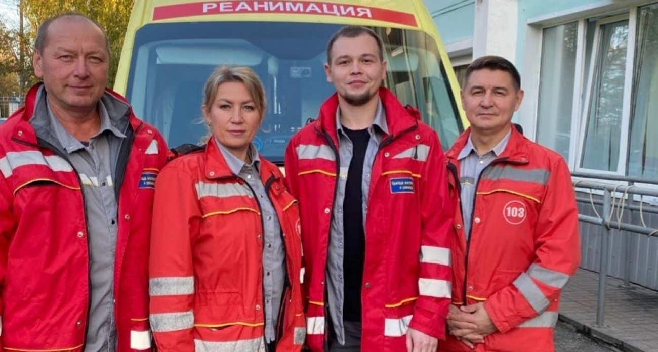 В Чебоксарах бригада медиков за 20 минут завела сердце мужчины и вытащила его с того света