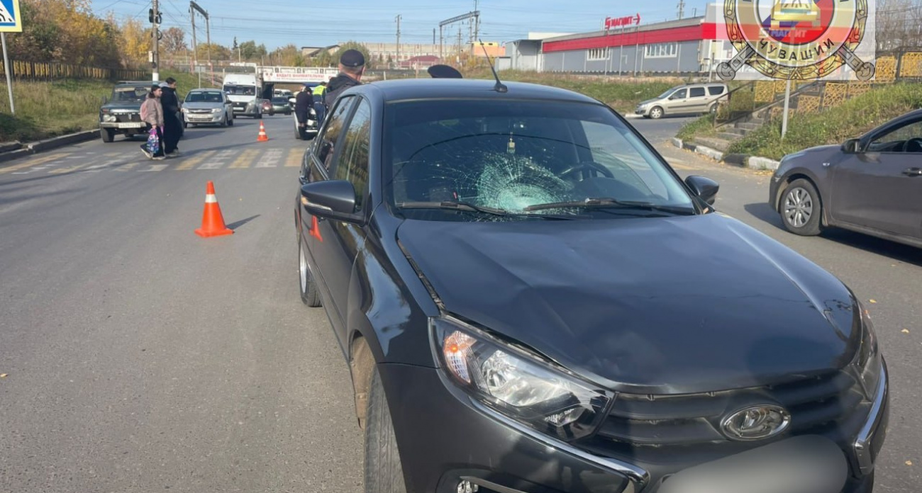 В Канаше машина сбила 12-летнюю школьницу: она без сознания