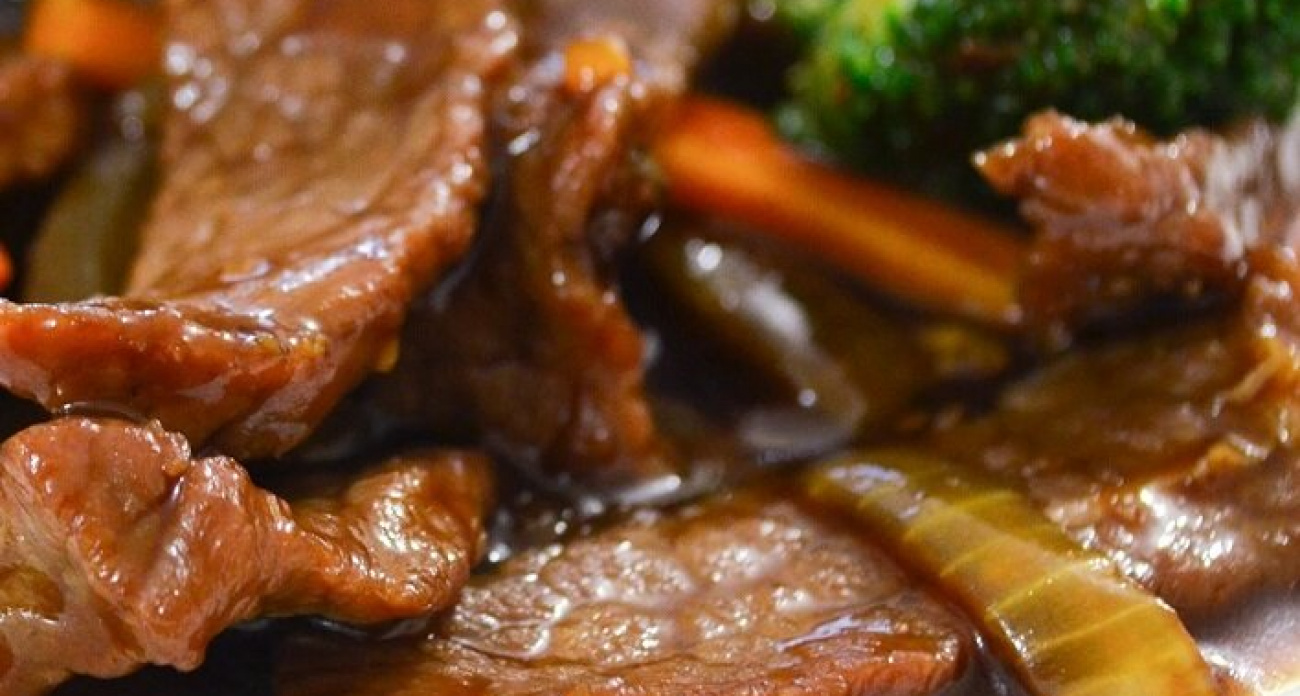 Шеф-повар поставил точку в вопросе: как сделать любое жесткое мясо мягким за 5 минут