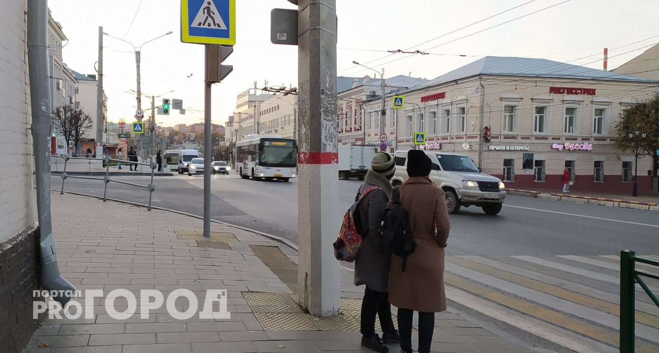 Жители Чувашии хранят в банках более 300 млрд рублей