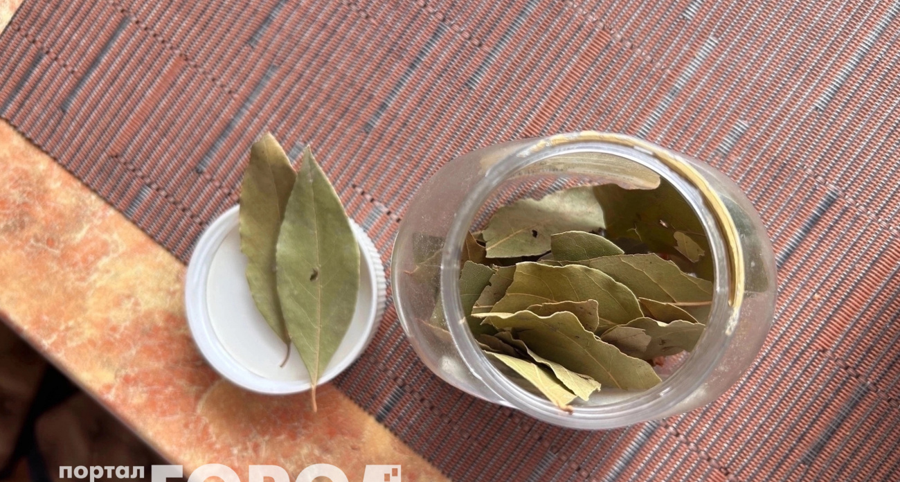 Результат ошеломляет: положите лавровый лист под подушку – и уже утром увидите эффект