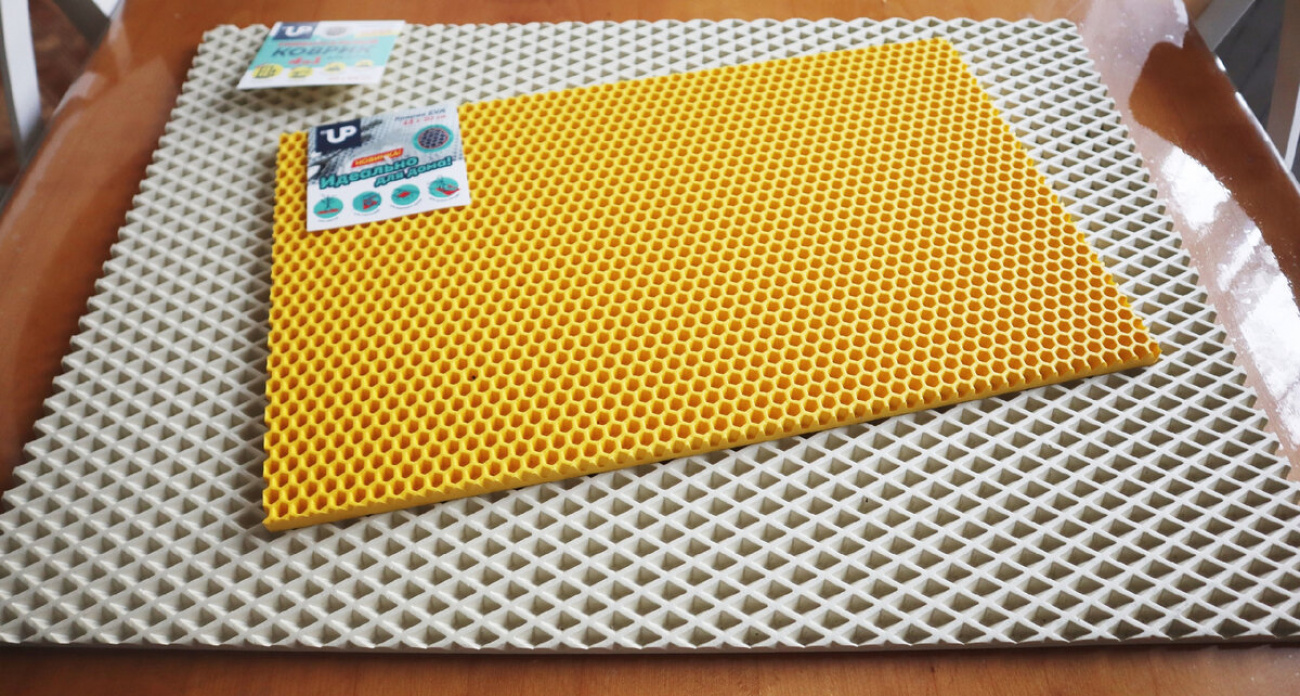 Потратила 200 рублей, а пользы на миллион: купила коврик из FixPrice для обуви, а оказалось у него есть много других способов применения