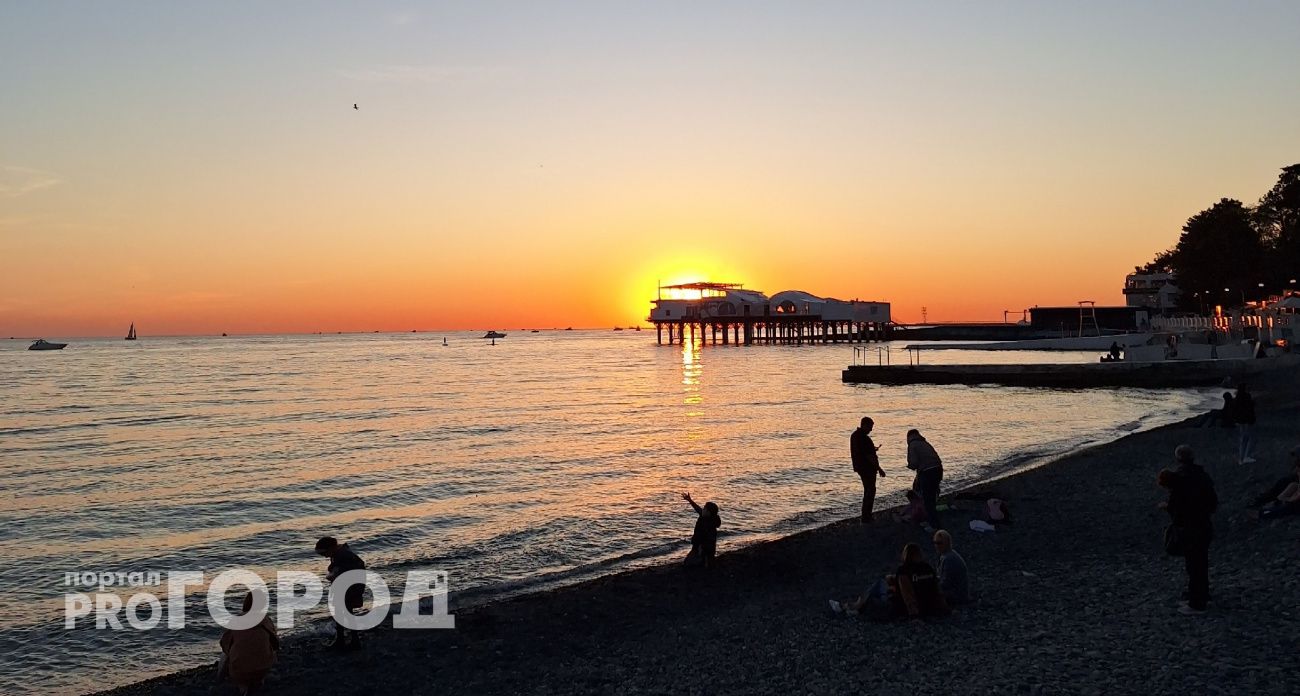 В Чувашии мужчина с трудом вернул деньги за отдых, испорченный разливом мазута в Черном море