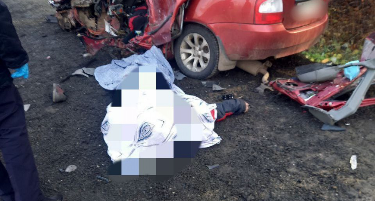 На трассе М-7 в Чувашии разбился молодой водитель