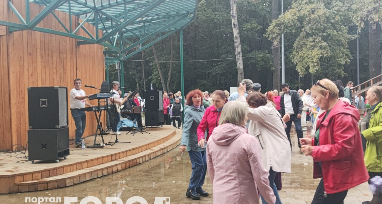 В 80-е этой песни стыдились все: сегодня ее включают даже в детских садах