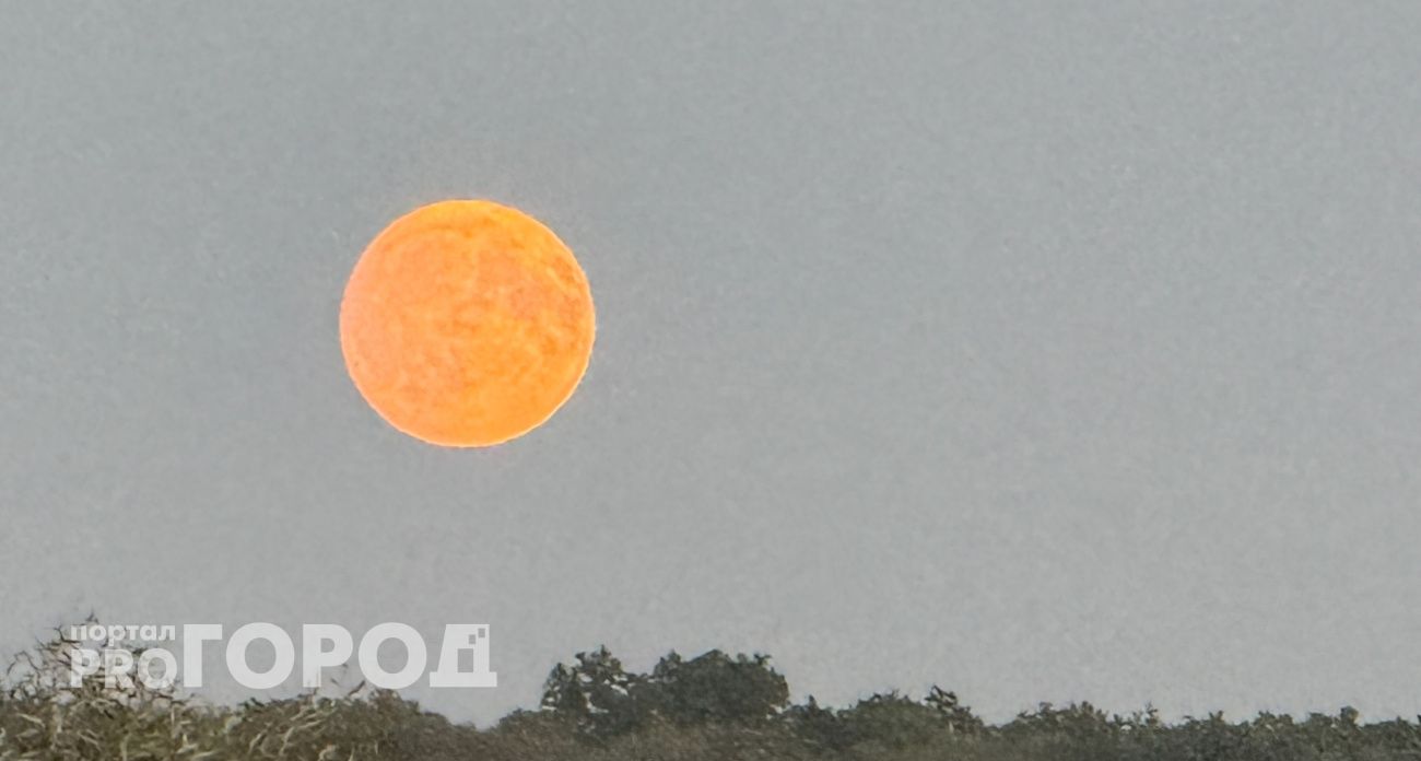 Луна ночью станет больше обычного благодаря суперлунию