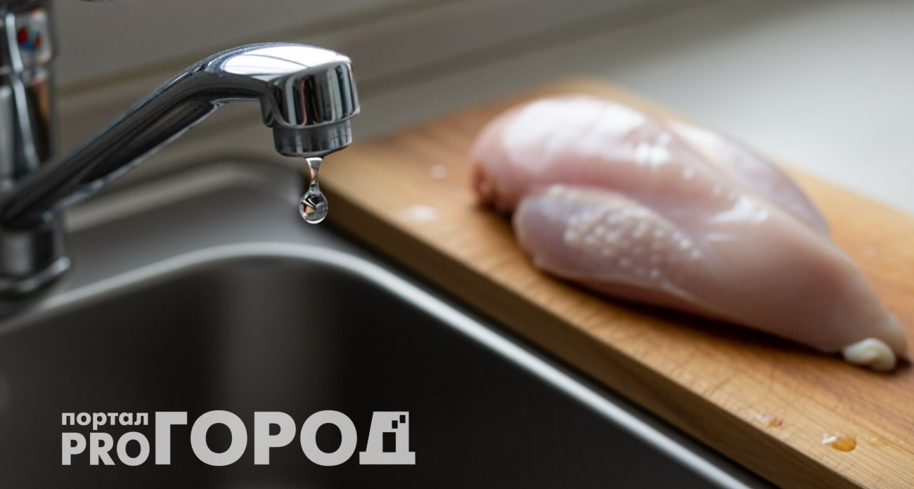 Онищенко дал категорический ответ: можно ли мыть сырую курицу - этот совет спасет от смертельного отравления