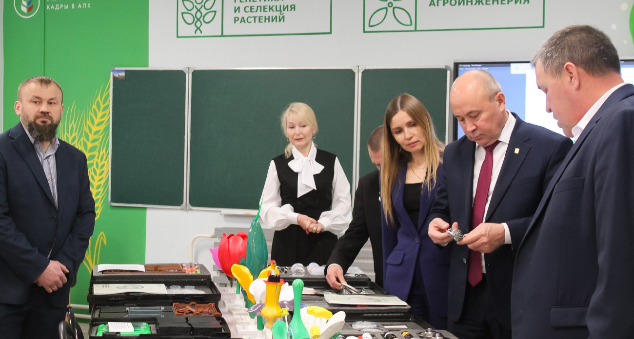 Батыревские школьники глубоко погрузятся в изучение генетики и селекции растений