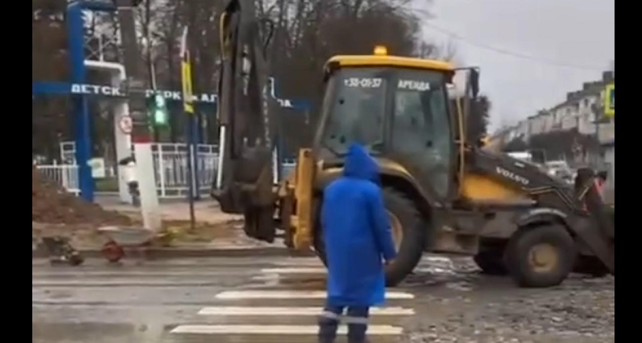 В Чебоксарах временно перекрыли часть одной из улиц