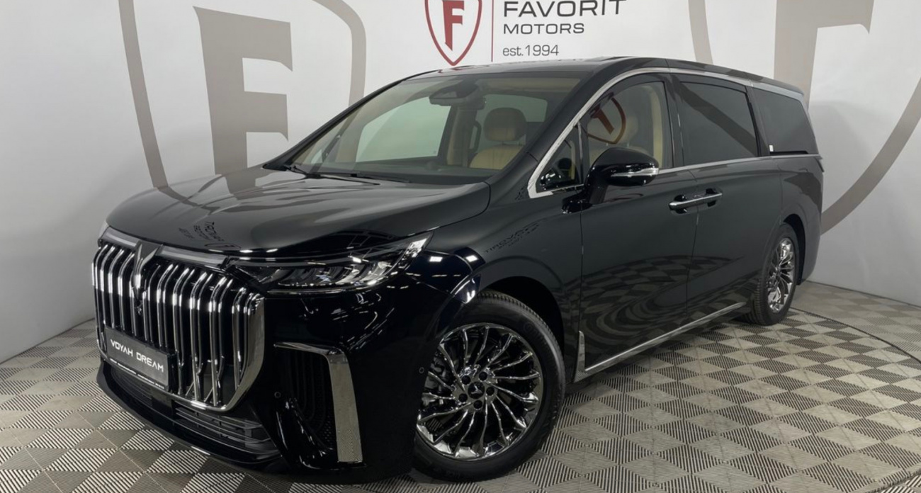 Власти Чувашии закупают два китайских минивэна за 17,6 млн рублей