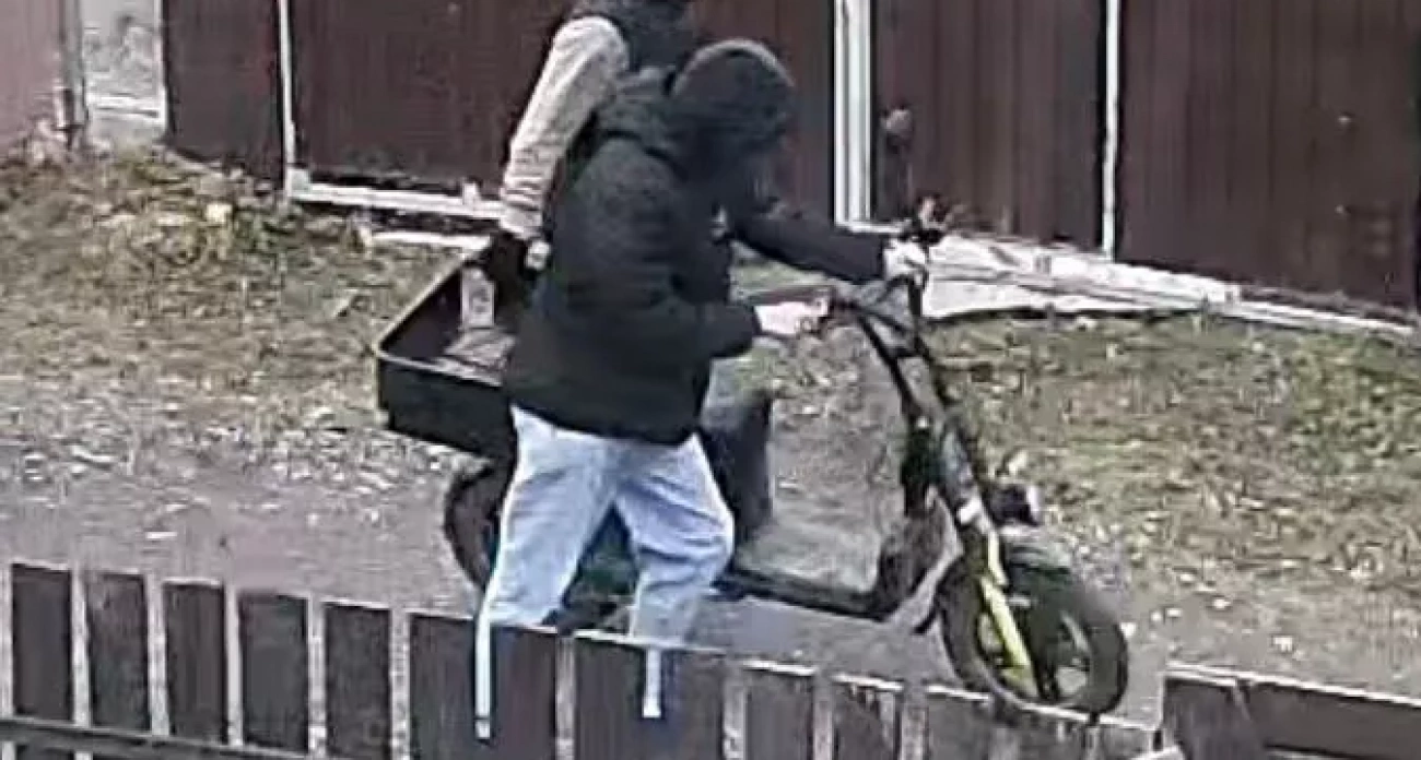 В Чебоксарах укравшие электровелосипед молодые люди явились в полицию с повинной 