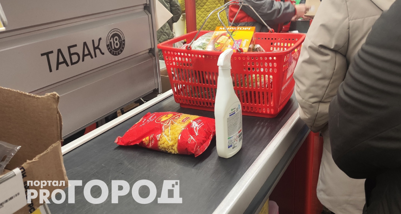 Юрист рассказала, какую фразу сказать кассиру, чтобы получить наличные с карты прямо в магазине: работает везде