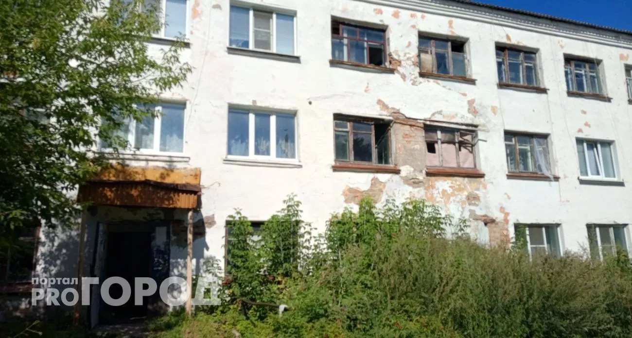 Шумерлинцам из аварийных домов пришли письма с требованием самостоятельно снести их жилье с угрозой изъятия