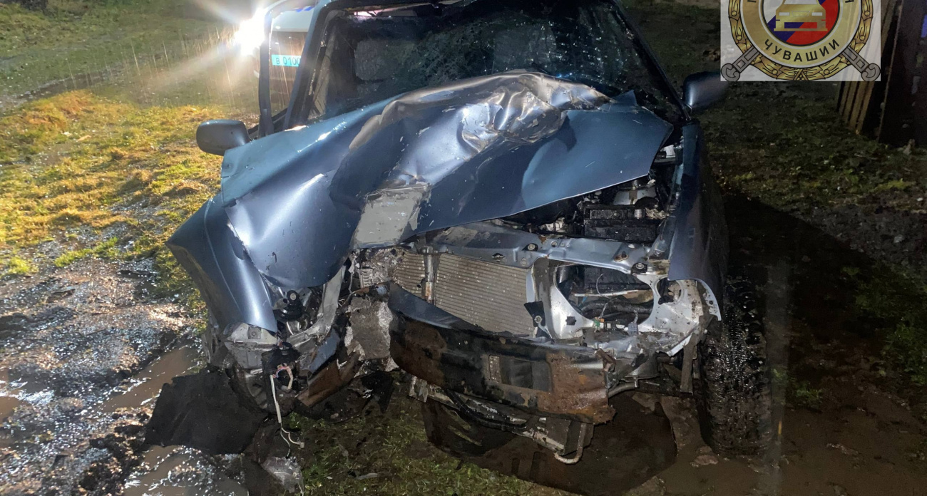 В Вурнарском районе произошла авария: пострадала несовершеннолетняя