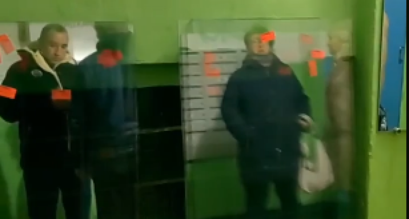 В Чебоксарах восстанавливают дома после атаки БПЛА