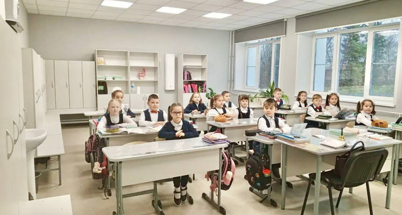 В Канашском районе открыли отремонтированную школу с двумя уникальными музеями