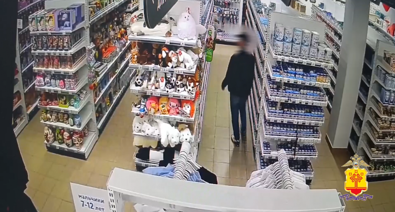 В Канаше задержали приезжего, который крал товары для детей в магазинах Чебоксар и Новочебоксарска