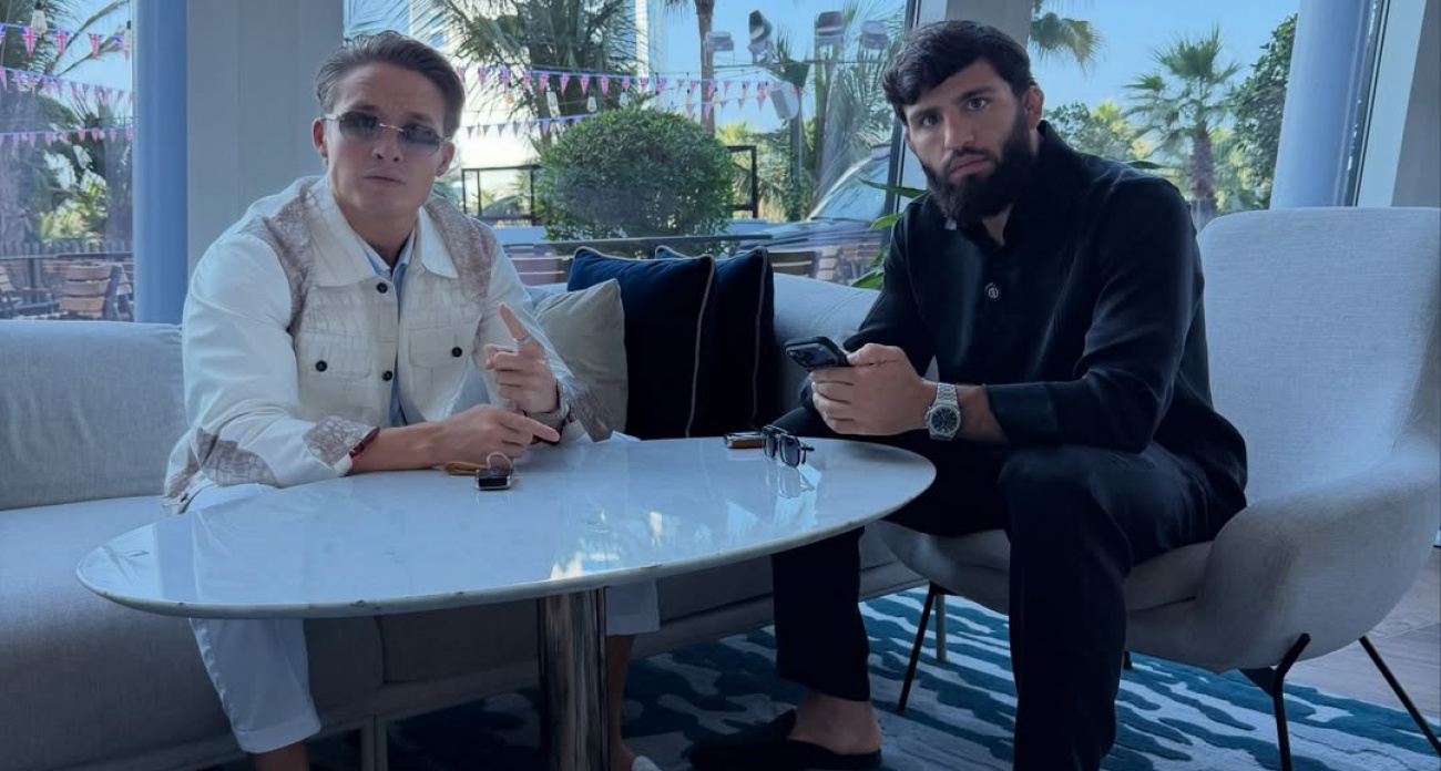 Кутюрье из Чувашии, который живет в Дубае, одел в свой бренд чемпиона Армана Царукяна