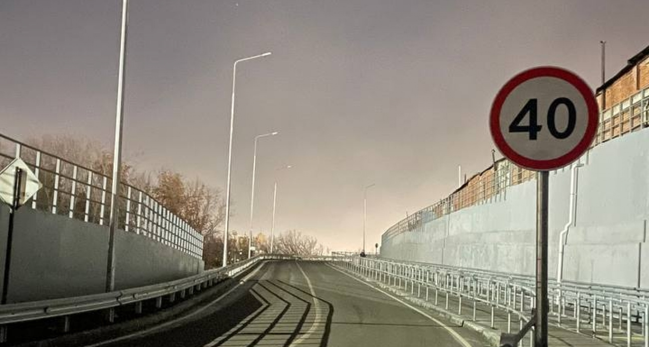 Открыли, но не доделали – на новой дороге в Чебоксарах не горят фонари, потому что объект так и не сдали