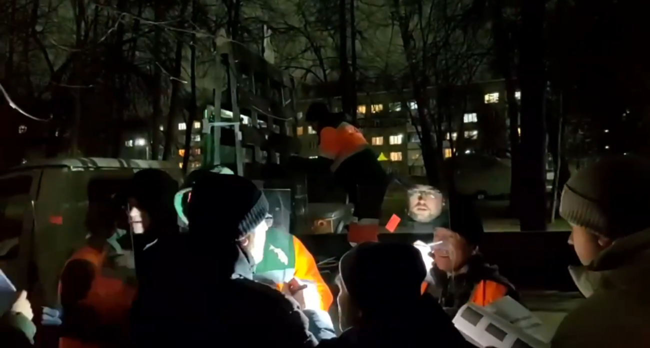 Поврежденные беспилотниками чебоксарские дома начали восстанавливать