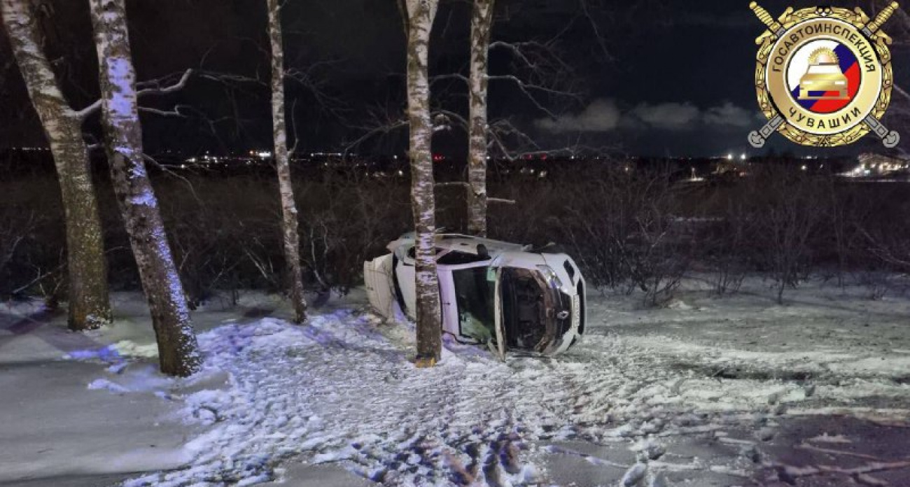 В районе Нового города произошло ДТП с переворотом: пострадала школьница