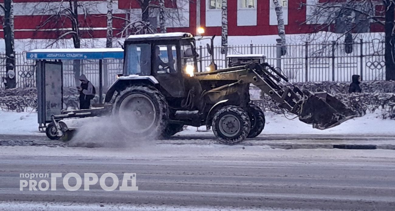 На управляющие компании Калининского района Чебоксар составили восемь актов за несвоевременную уборку снега