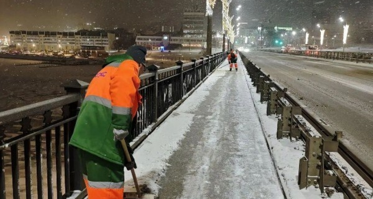 За неделю с улиц Чебоксар вывезли пять тысяч кубов снега