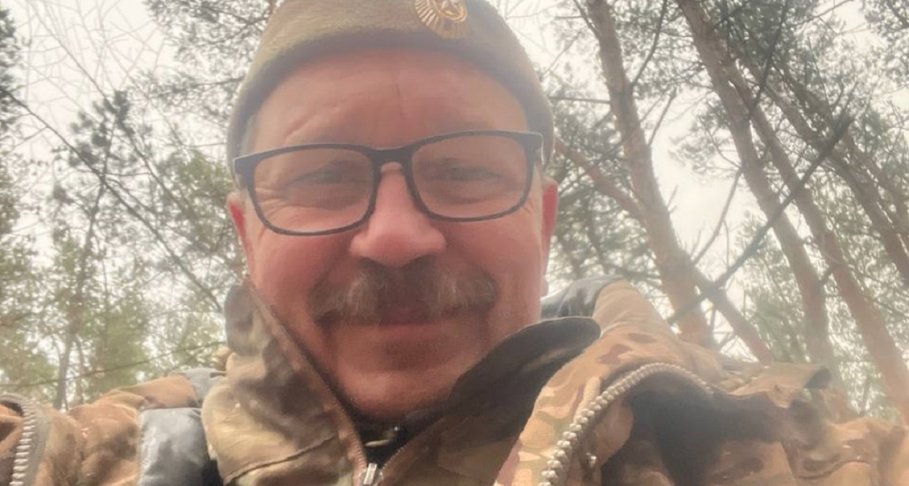 Блогер и военкор из Чувашии Шакеев делится солдатскими буднями: фронткошки, печка и щи