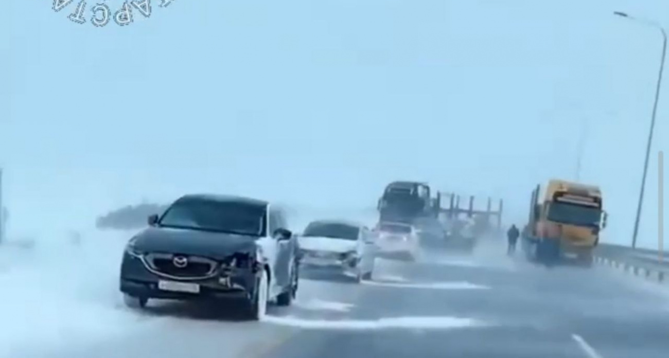 В соседнем с Чувашией Татарстане из-за метели и гололеда произошло массовое ДТП: есть погибшие