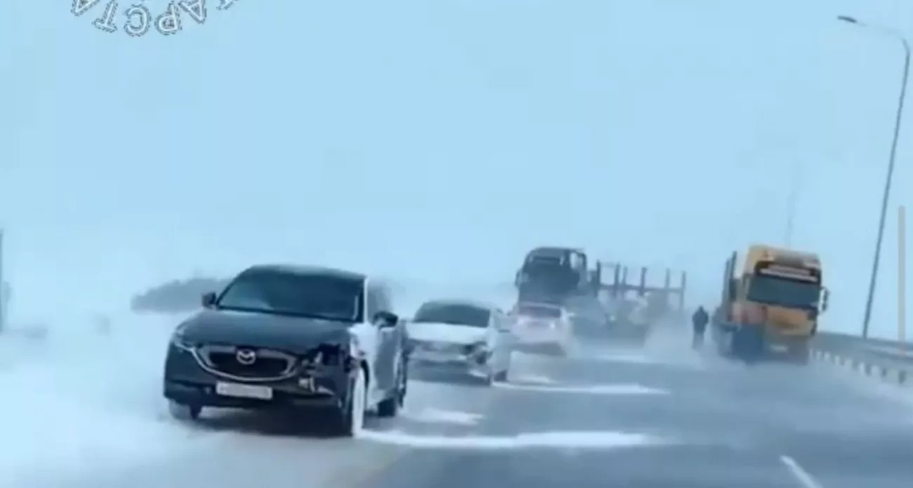 Массовое ДТП с погибшими и погоня в Мариинском Посаде: главные новости за 4 января в Чебоксарах