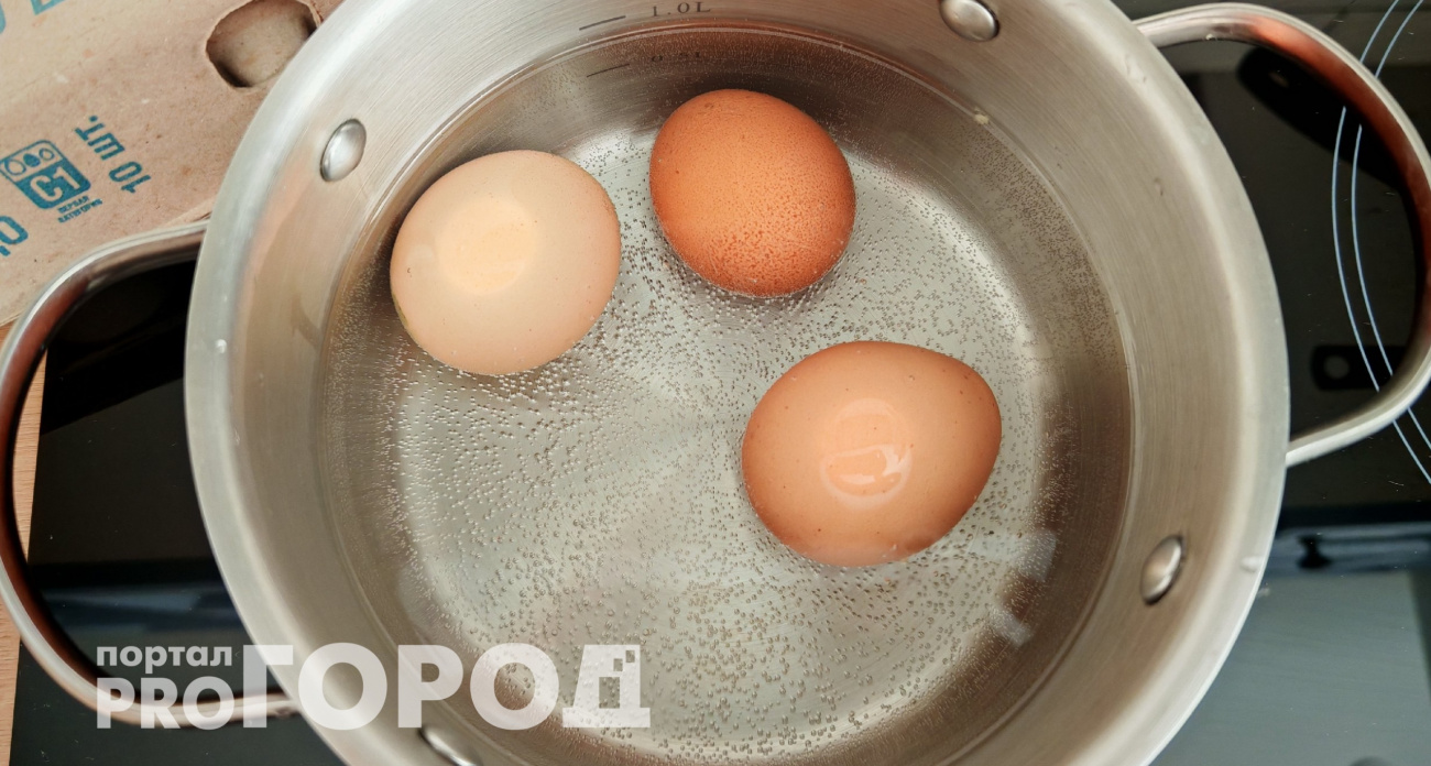 Хватит портить яйца: в какую воду класть, чтобы не было трещин и серого желтка – в холодную или горячую
