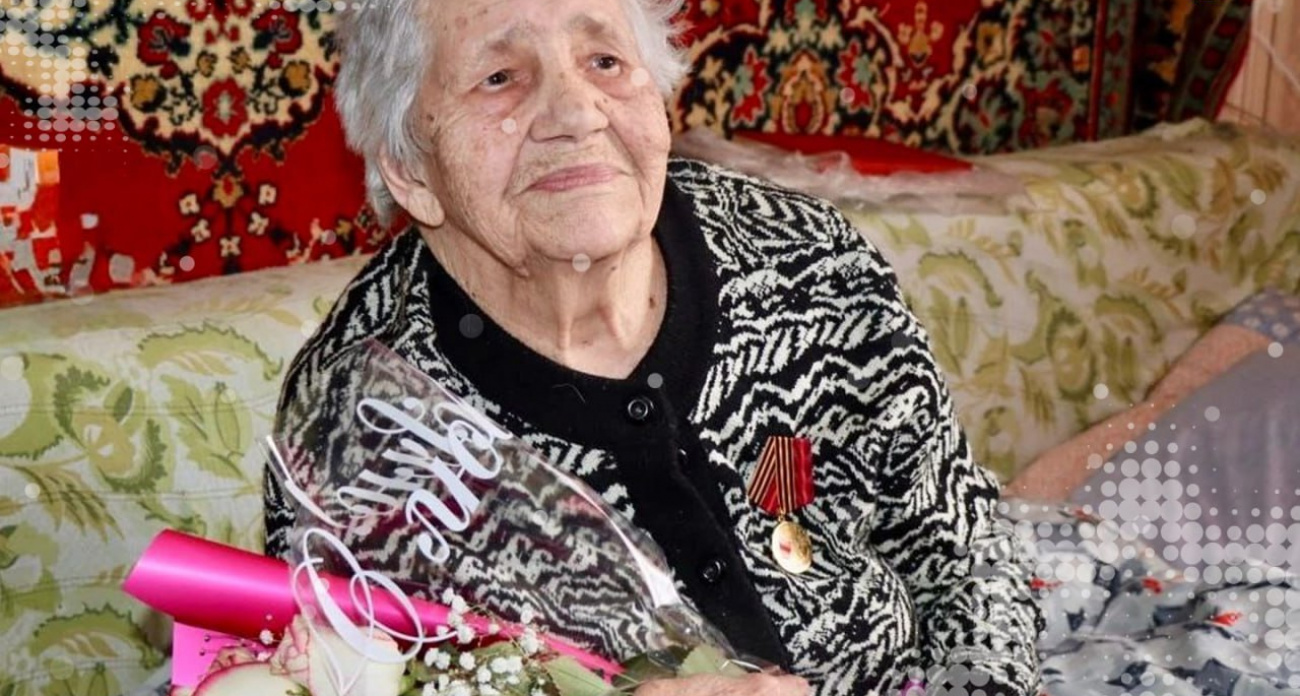 Жительница Ядрина отмечает вековой юбилей 