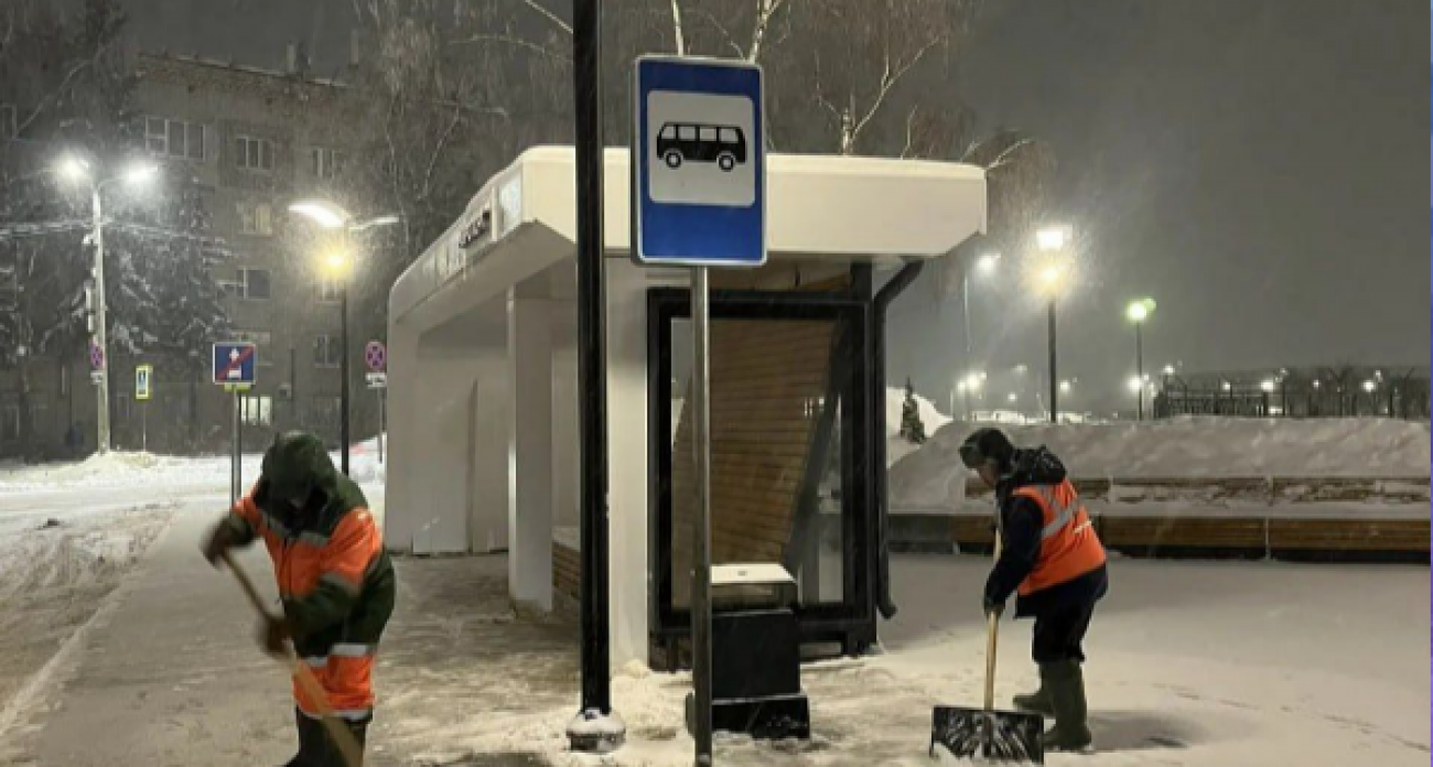 С начала года на дороги Чебоксар высыпали 7336 тонн реагентов