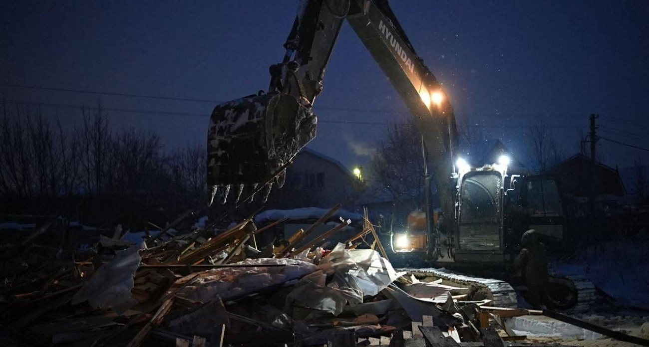 Экскаваторы снесли 6 незаконных построек в Альгешево после игнорирования предупреждений