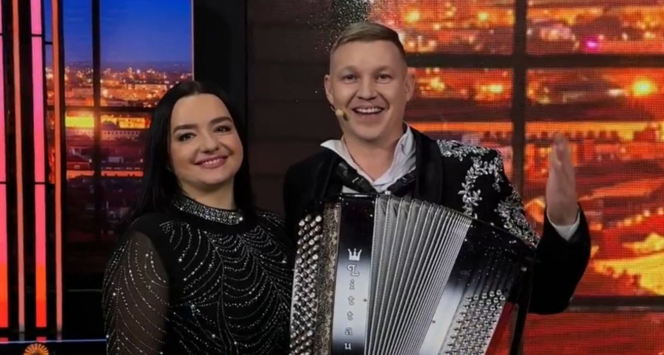 Семейный дуэт певцов из Чебоксар пригласили на передачу Андрея Малахова: "Эмоции били через край"