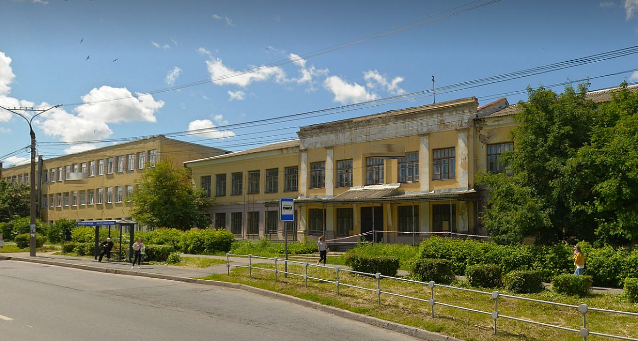 От пустующей больницы до промышленных цехов: какие заброшки можно найти в Чебоксарах