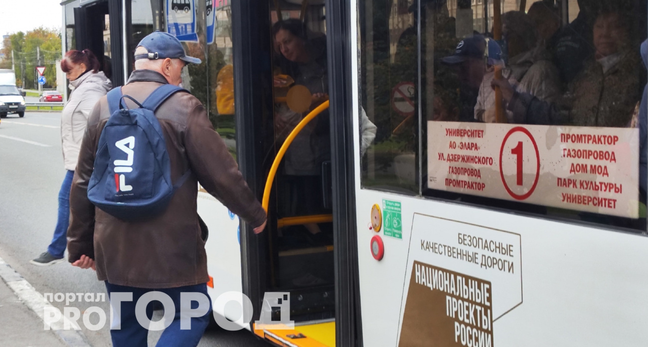 Будут обходить стороной и тихо ненавидеть: эти привычки в транспорте выдают низкий интеллект