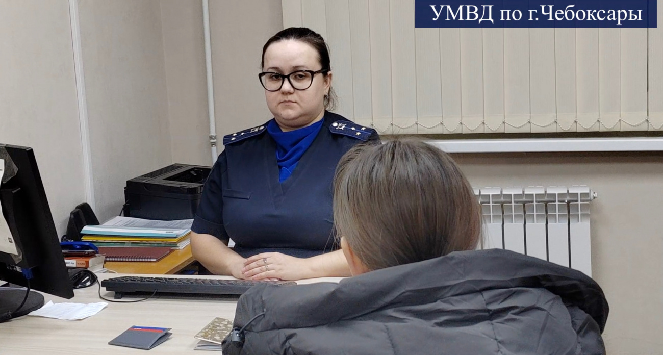 В Чебоксарах молодая воспитательница перевела на неизвестный счет больше миллиона, испугавшись тюремного срока