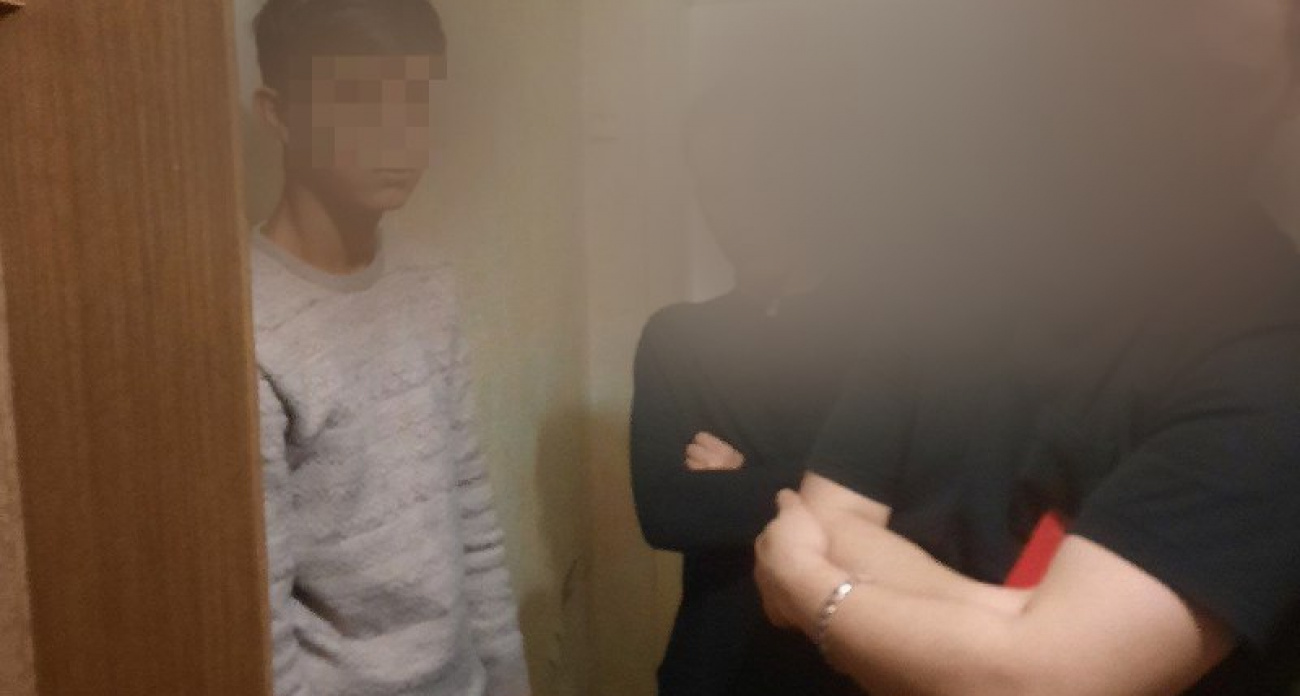 Пенсионерку из Чебоксар проверяют, потому что в ее квартире не досчитались иностранца