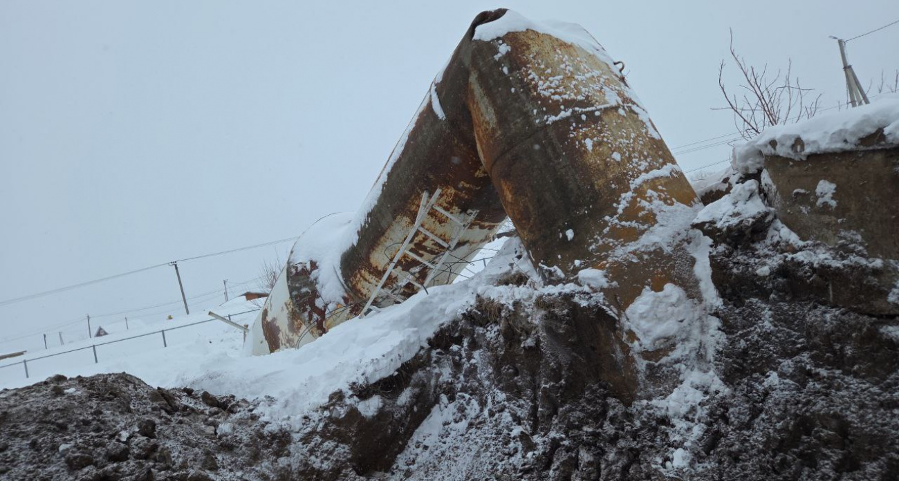 В деревне Чебоксарского района рухнула водонапорная башня