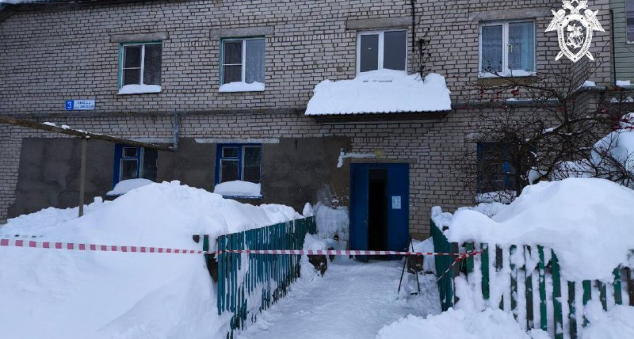 В Цивильском районе после обрушения крыши под тяжестью снега завели уголовное дело