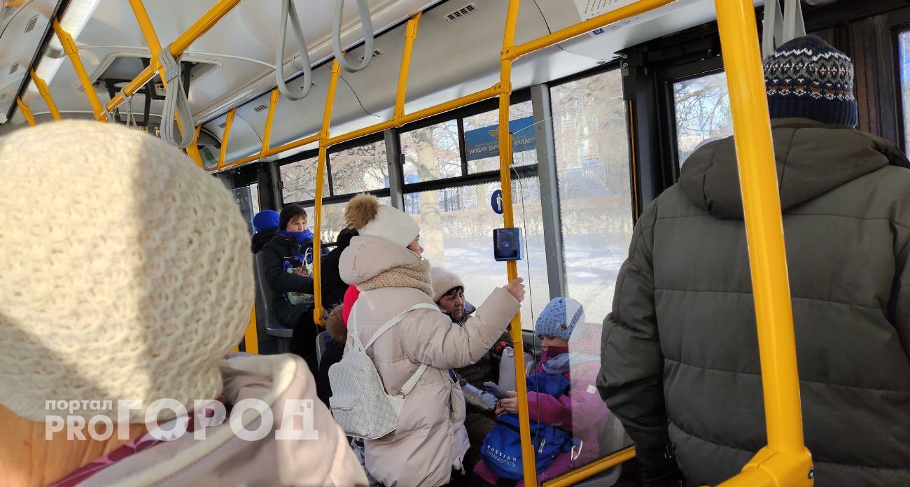 В чебоксарском троллейбусе № 17 запустили оплату проезда по геолокации 