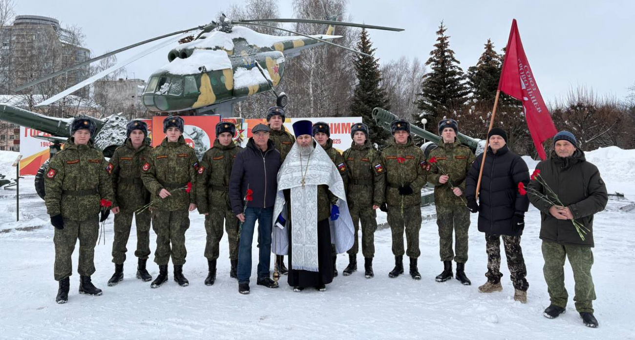В Чебоксарах почтили память ветеранов афганской войны