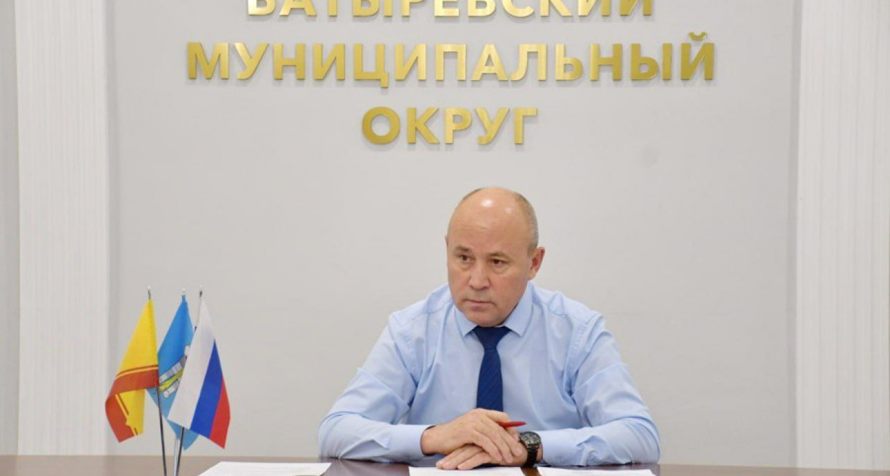 В отношении главы Батыревского района возбуждено уголовное дело