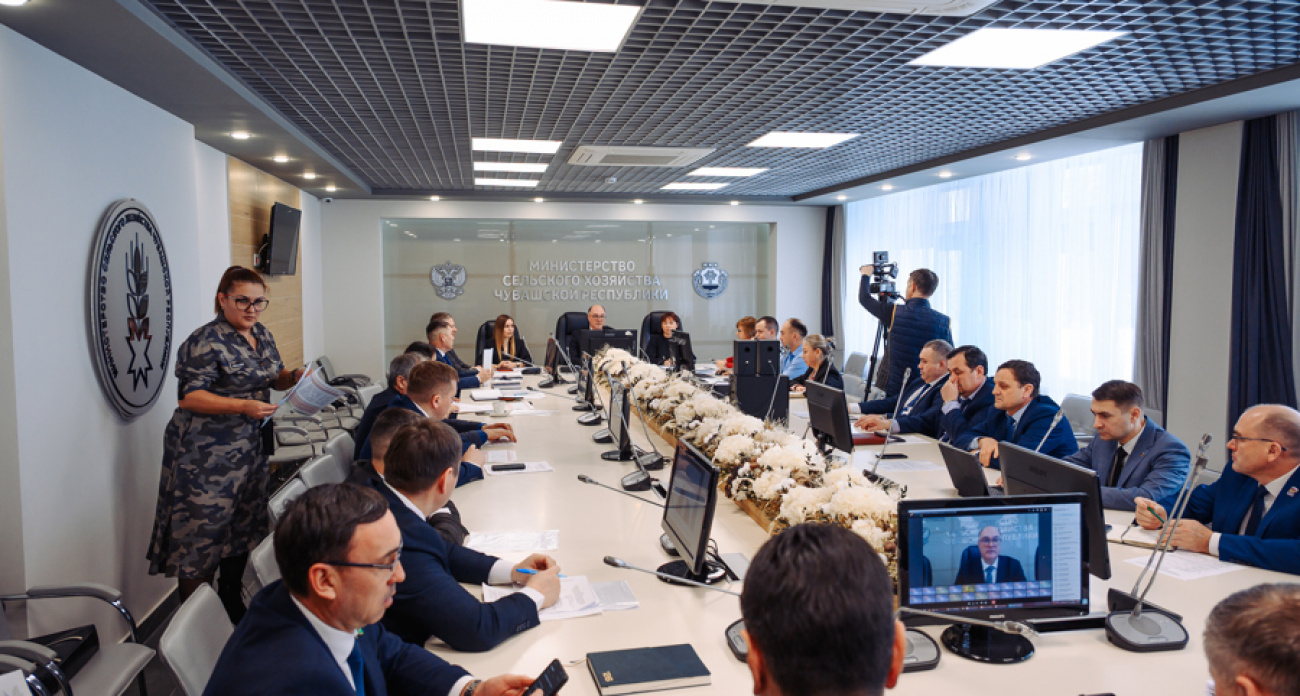 Чиновники Чувашии обсудили ситуацию с низкими закупочными ценами на молоко